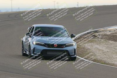 media/Dec-19-2025-Lucky Dog Racing (Fri) [[3b7b1b5fc8]]/Beginner/Session 4 Turn 2 3 Speed Pan/